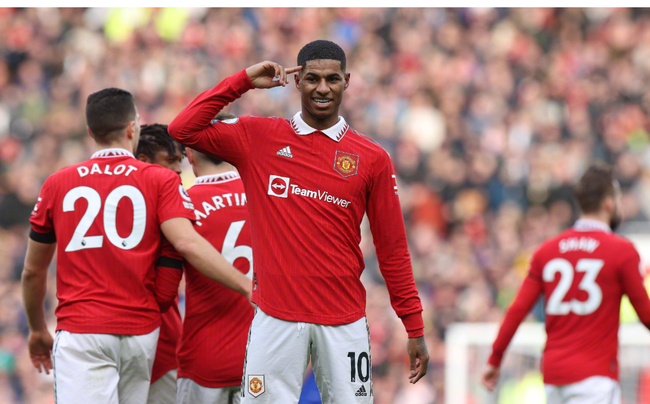 并在西班牙 并在西班牙